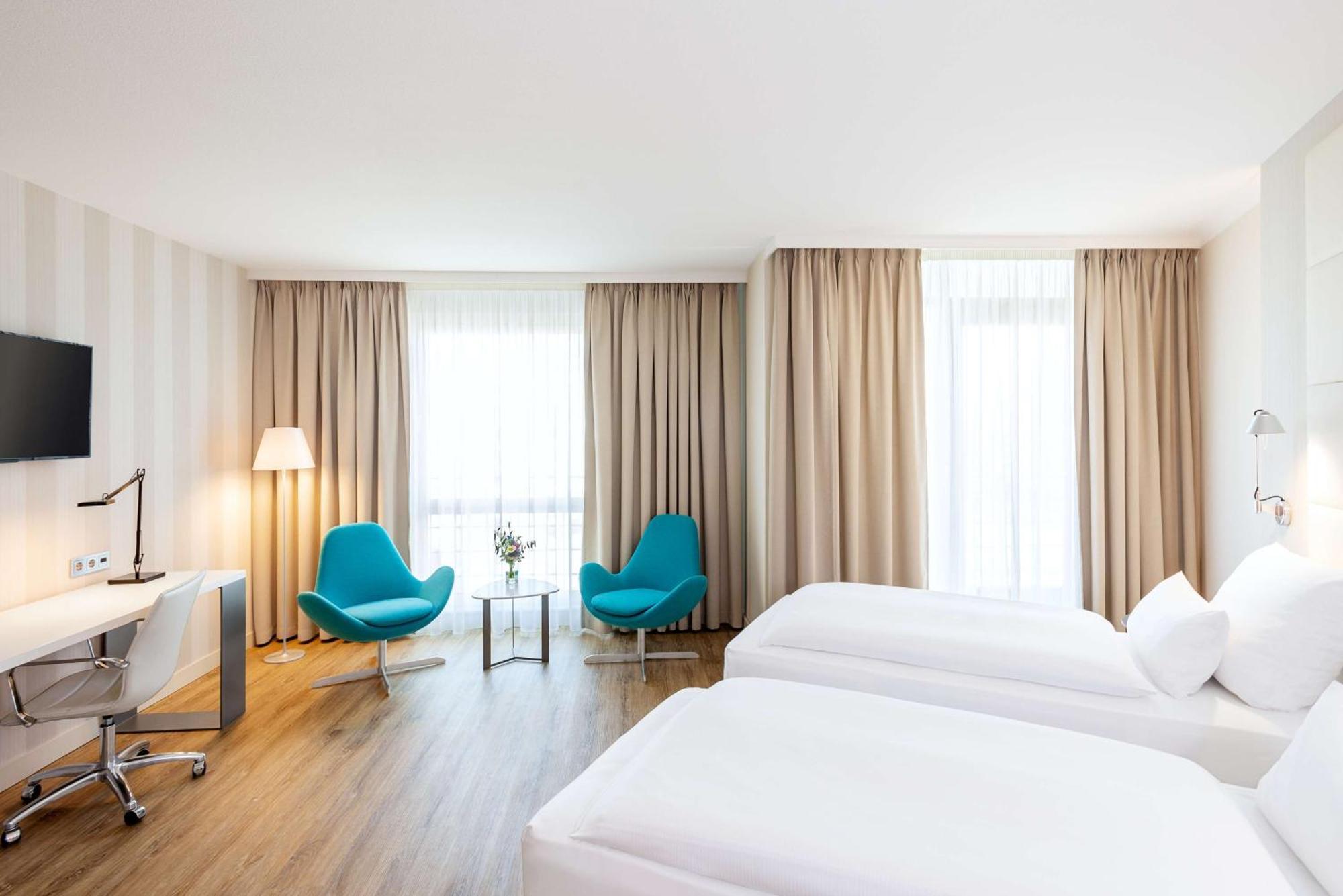 Nh Berlin Alexanderplatz Hotel Exterior photo